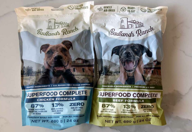 Ingredients of Badlands Ranch Dog Superfood